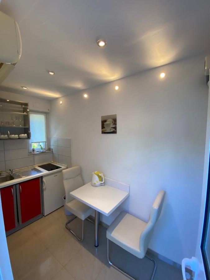 Apartment Anna Zara Esterno foto