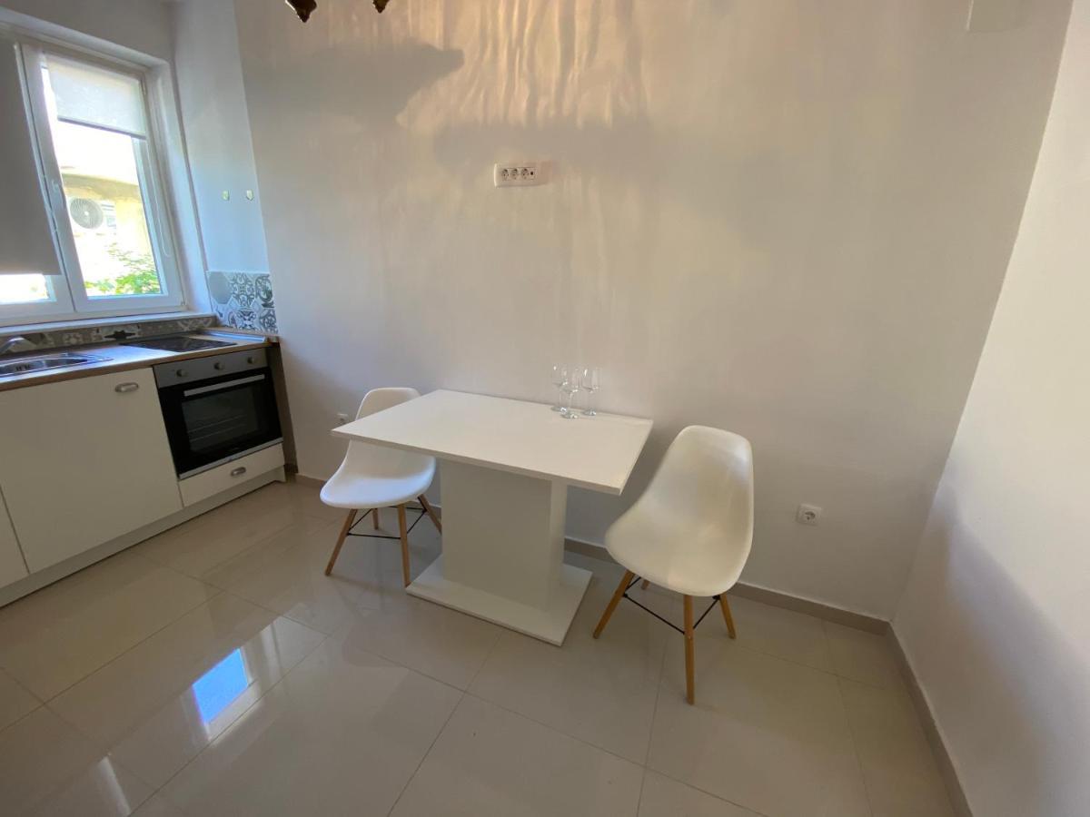 Apartment Anna Zara Esterno foto