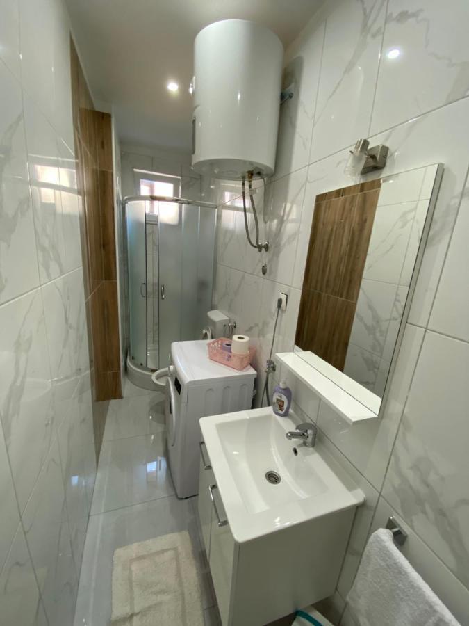 Apartment Anna Zara Esterno foto