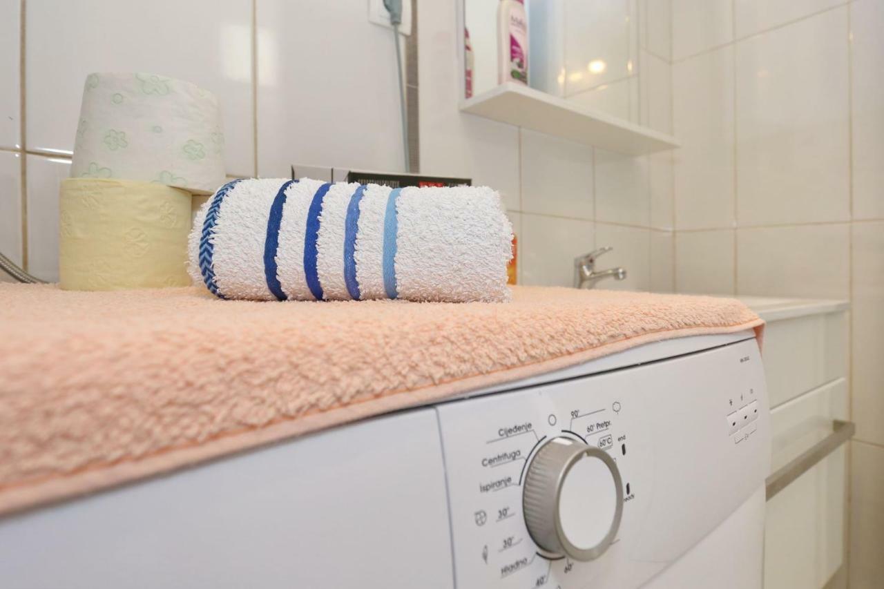Apartment Anna Zara Esterno foto