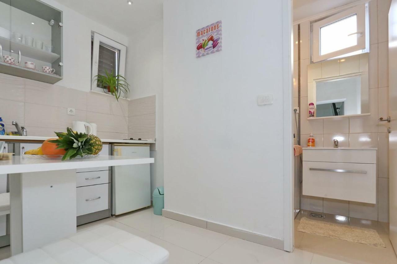 Apartment Anna Zara Esterno foto